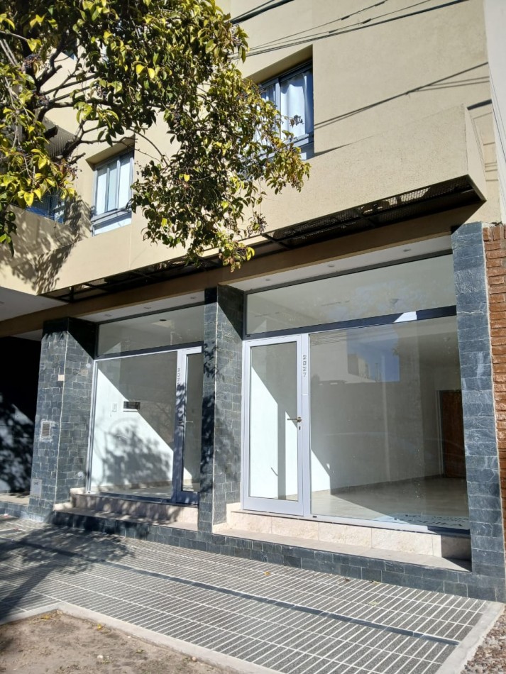 LOCALES COMERCIALES EN ALQUILER | BARRIO CANDIOTI SUR