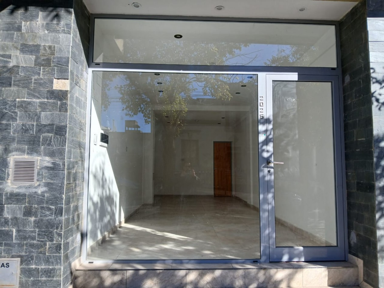 LOCALES COMERCIALES EN ALQUILER | BARRIO CANDIOTI SUR