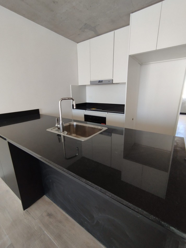 DEPARTAMENTOS 1 DORMITORIO EN Crespo 3033